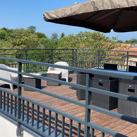 Au Coeur Du Bassin D'arcachon,tres Bel Avec Terrasse Audenge